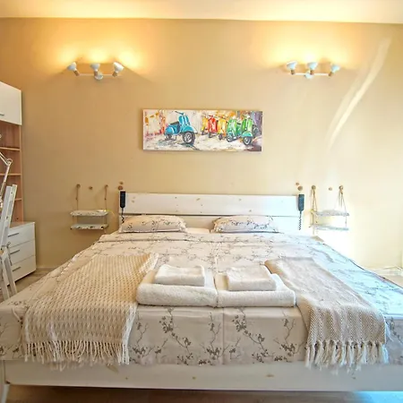 Super Cozy In The Heart Of * Varna